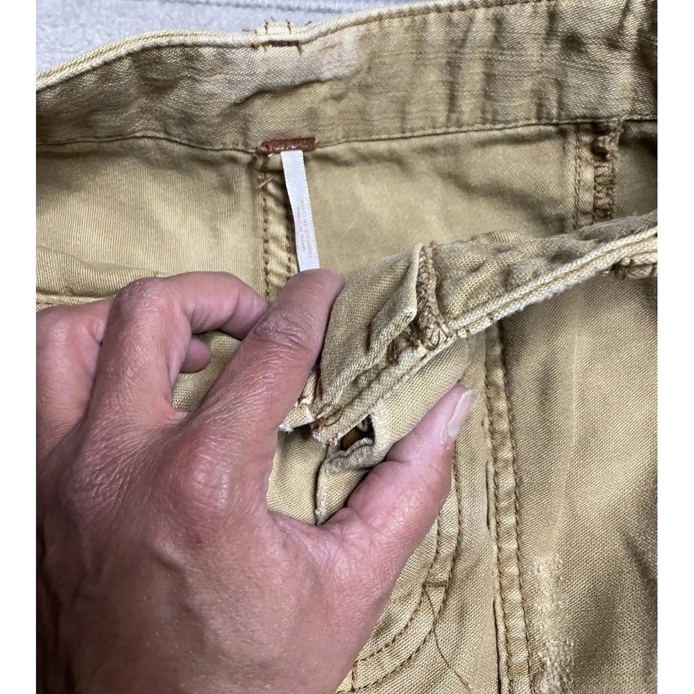 Women's Free People Tan Cropped Pants Capris Size 25, Inseam 21" Khakis - Picture 3 of 13